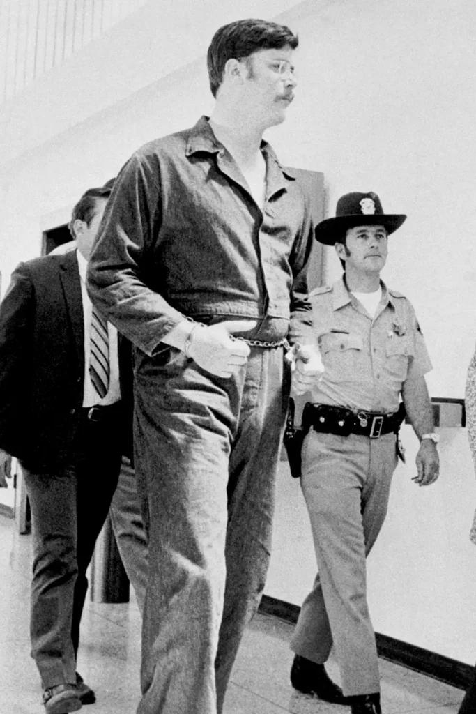 Edmund Kamper prowadzony przez służby 